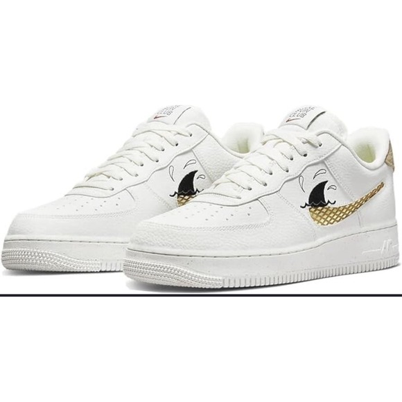 Nike Other - Nike Air Force 1 Low Sun Club Shark Fin Kids Sz 5.5 White DM0117-100 Sneaker